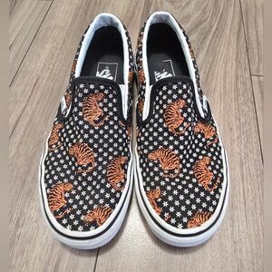 Vans - Size 7 Women's Tiger Slip-On
